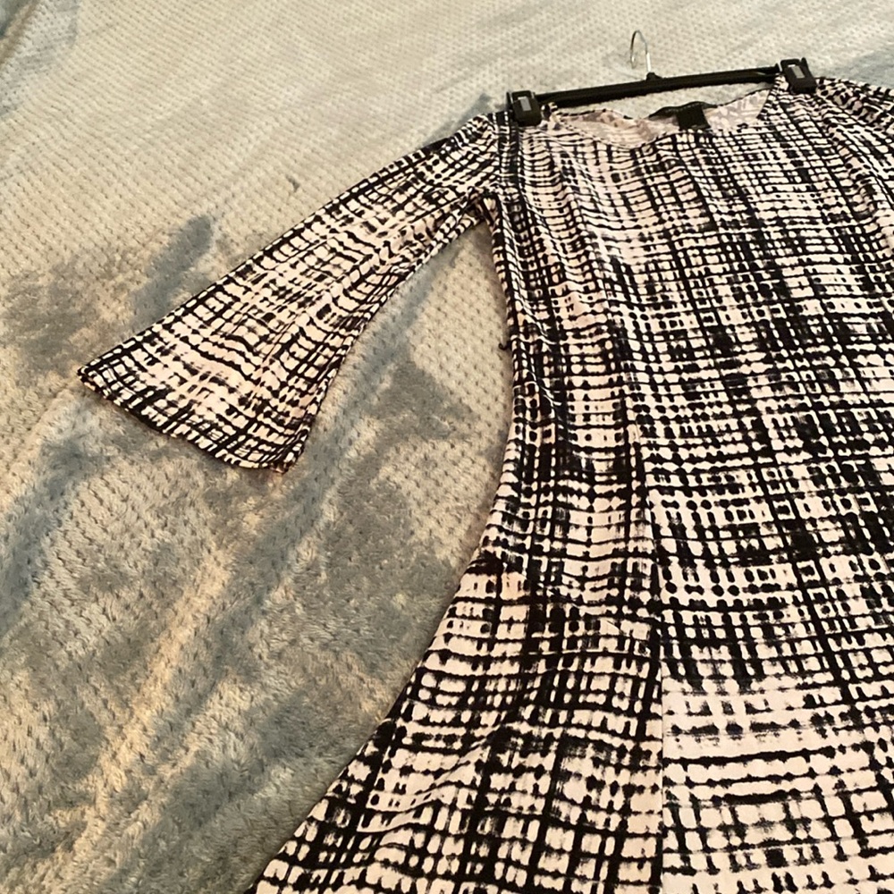 Investments black and white fit and flair dress, medium